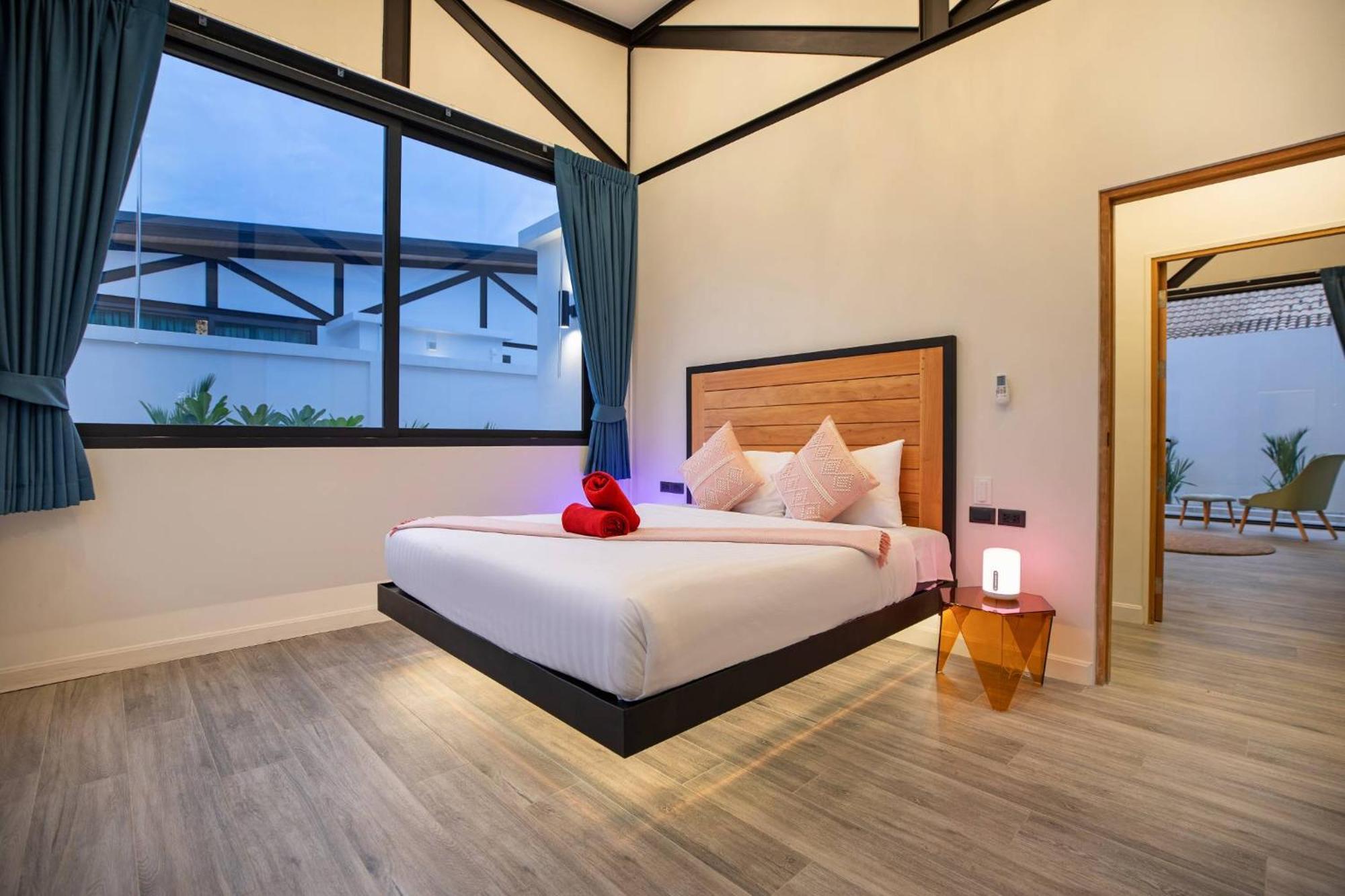 Trendy & New 19M Oxygen Pool Villa Sunset Garden 10 In Rawai Ban Saiyuan Exterior photo