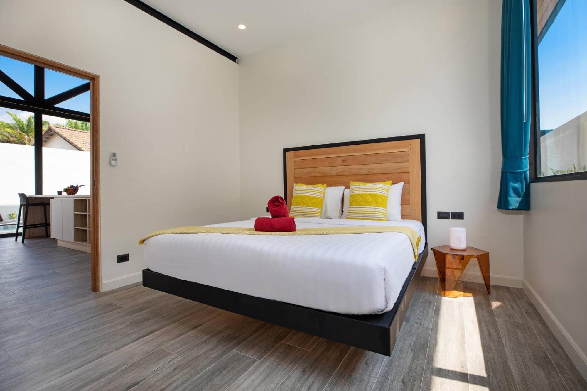 Trendy & New 19M Oxygen Pool Villa Sunset Garden 10 In Rawai Ban Saiyuan Exterior photo