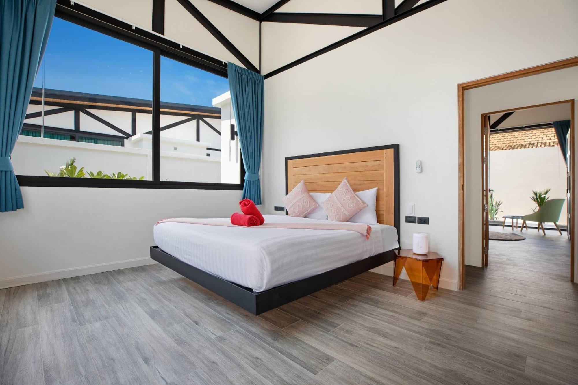 Trendy & New 19M Oxygen Pool Villa Sunset Garden 10 In Rawai Ban Saiyuan Exterior photo