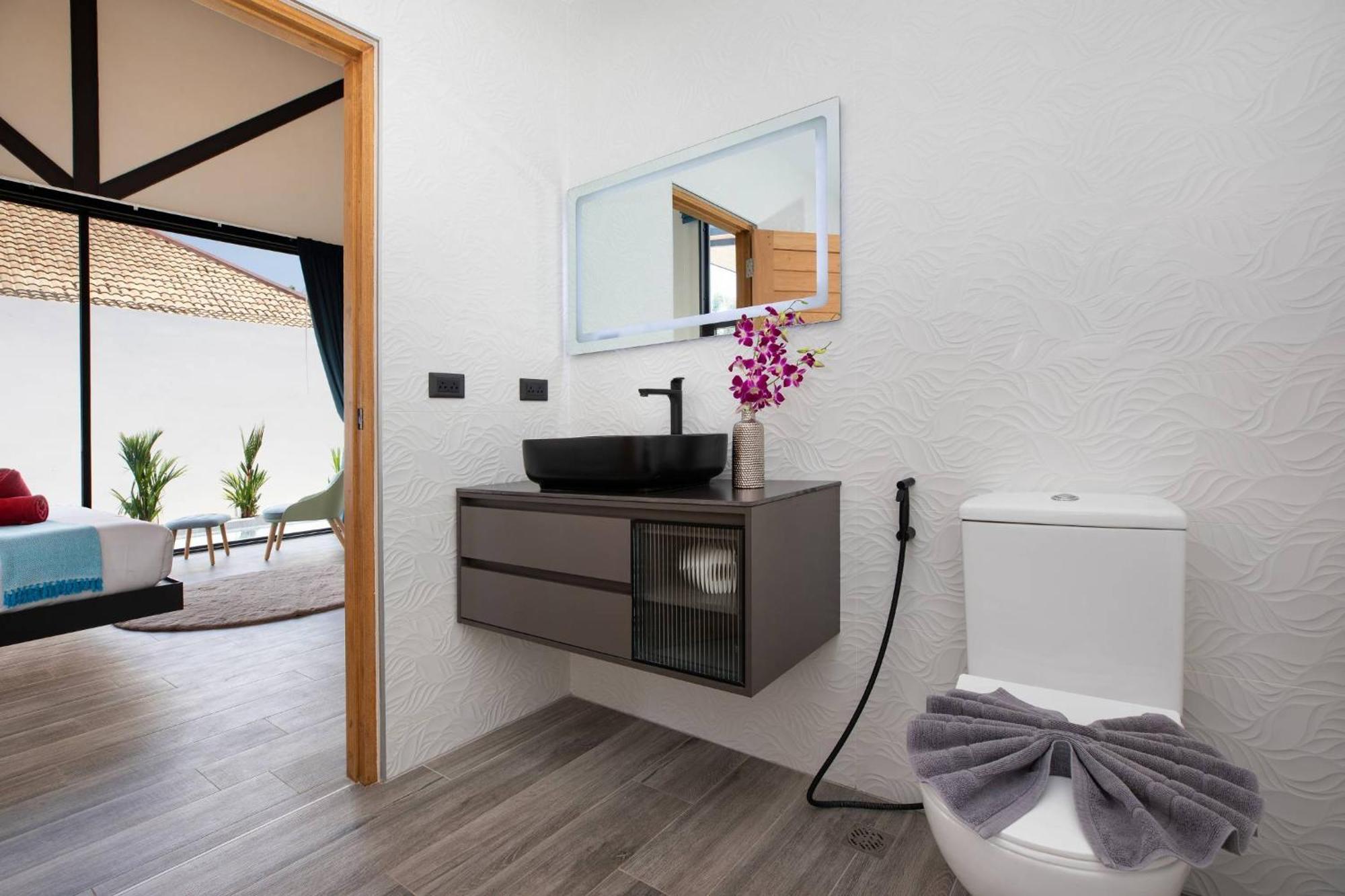 Trendy & New 19M Oxygen Pool Villa Sunset Garden 10 In Rawai Ban Saiyuan Exterior photo